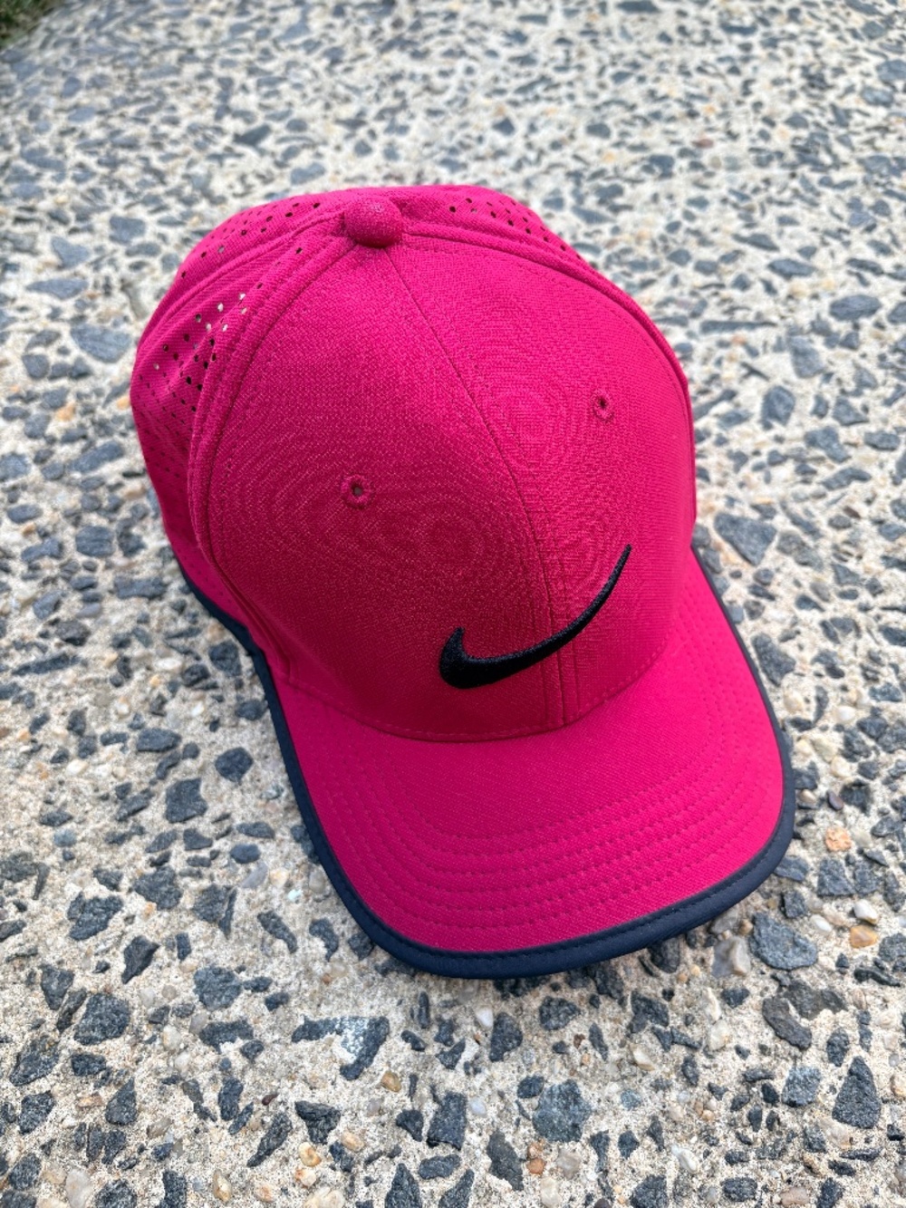 Nike Red Performance Cap โ Black Swoosh